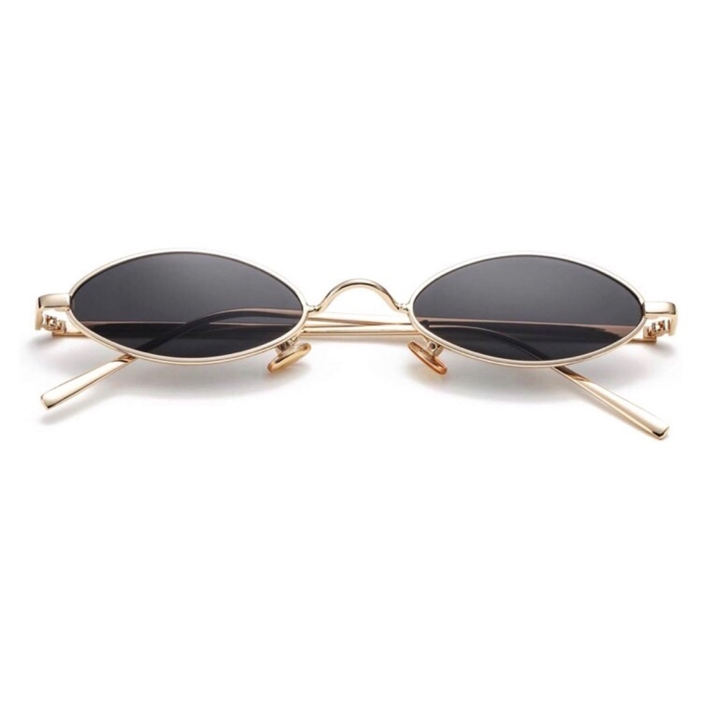 Vintage Oval Metal Frame Sunglasses For Women